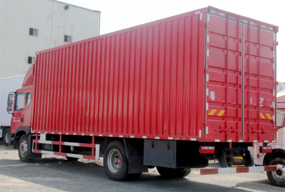 El camión de reparto diesel V euro del cargo nivela a Van Cargo Truck 4x2 que conduce la distancia entre ejes de 5200m m