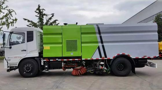tipo diesel del camión del barrendero de camino de 169kw 230hp 12CBM para el lugar de la mina