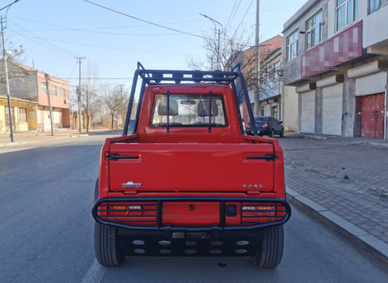 El nuevo camión eléctrico del FWD incluyó el motor grande del poder de la cabina para patrullar